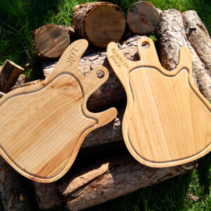 Tábua em forma de guitarra